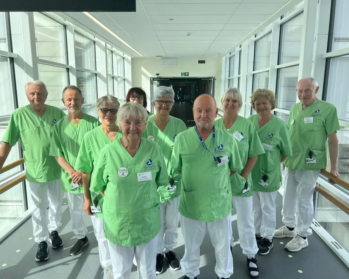 En gruppe frivillige i sykehus