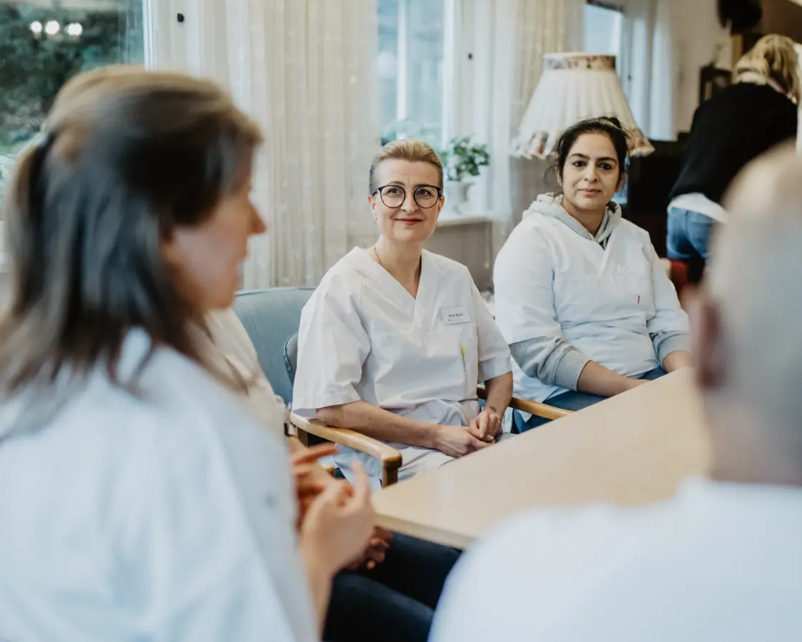 Underviser fra Verdighetsenteret