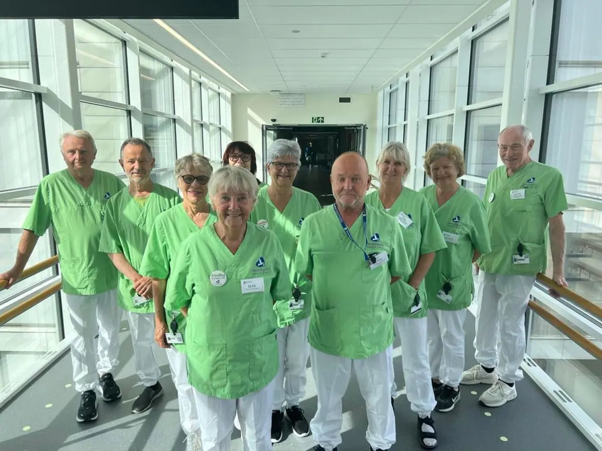 En gruppe frivillige i sykehus